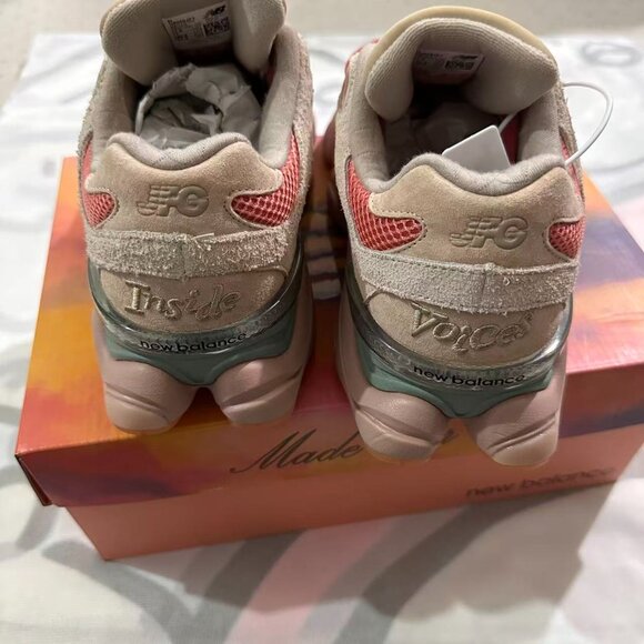 New Balance 9060 Series Co-Branded Retro Sneakers Pink - Picture 3 of 6